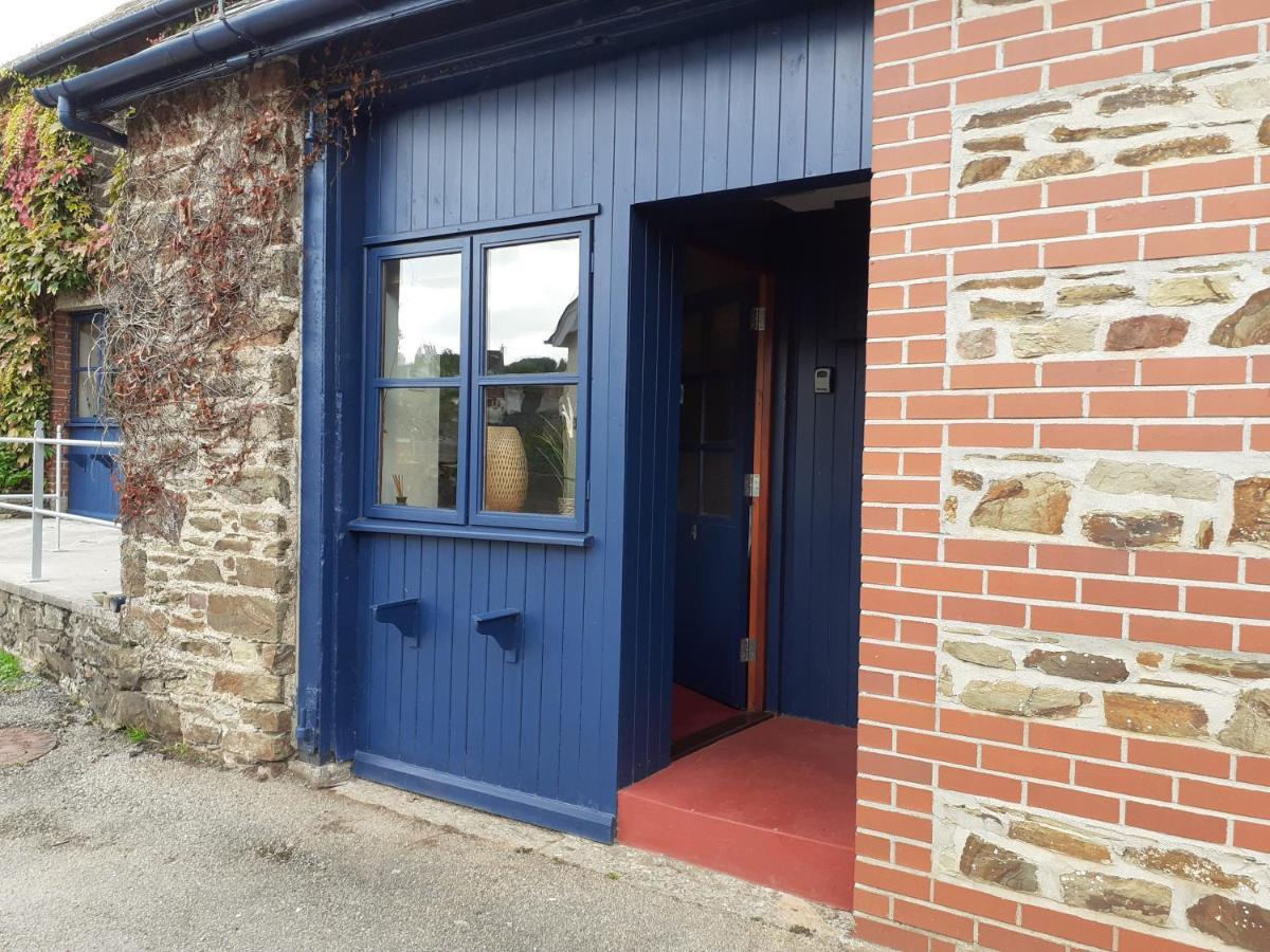 The Ivy Barn Holbeton Hotel Buitenkant foto